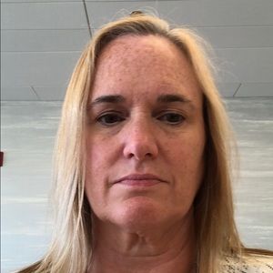 Meet your Posher, Michele